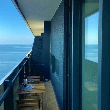 Orbit City Batumi Hotell Exteriör bild